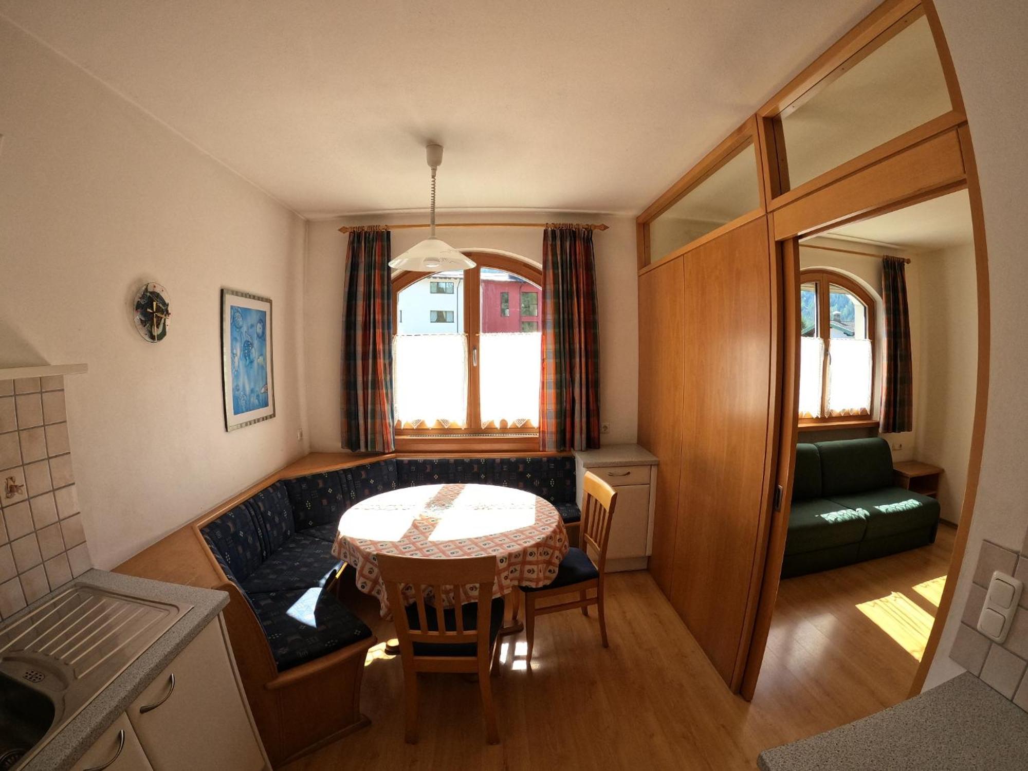 Residence Emma Dobbiaco Bagian luar foto